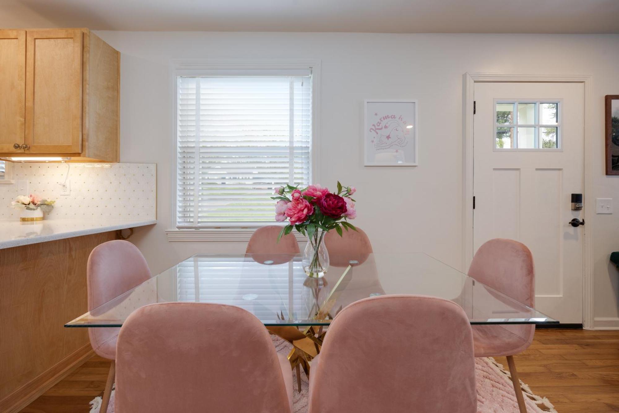 Taylor Swift Eras Inspired Home-10 Min To Broadway Nashville Eksteriør billede
